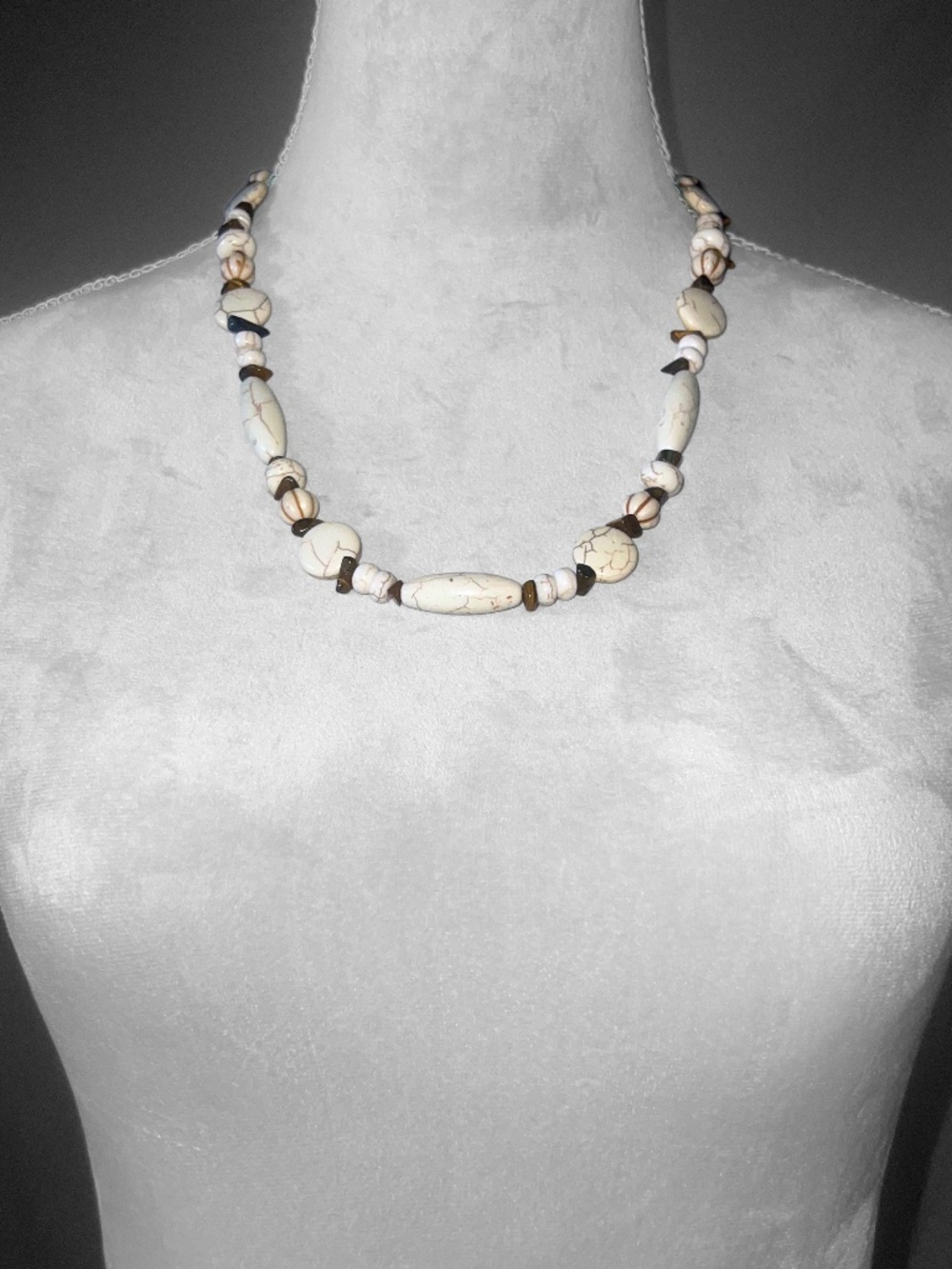 White Howlite & Tiger Eye Necklace